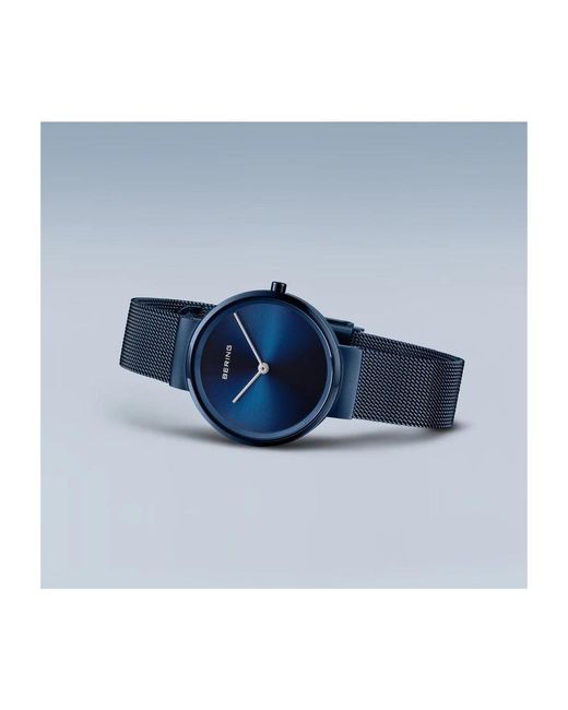 Bering Blue Classic armbanduhr elegantes blau poliert/gebürstet mit saphirglas 14531-397