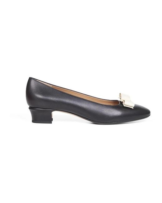 Ferragamo Gray Pumps