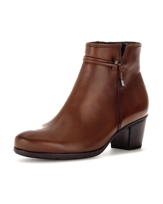 Heeled Boots di Gabor in Brown