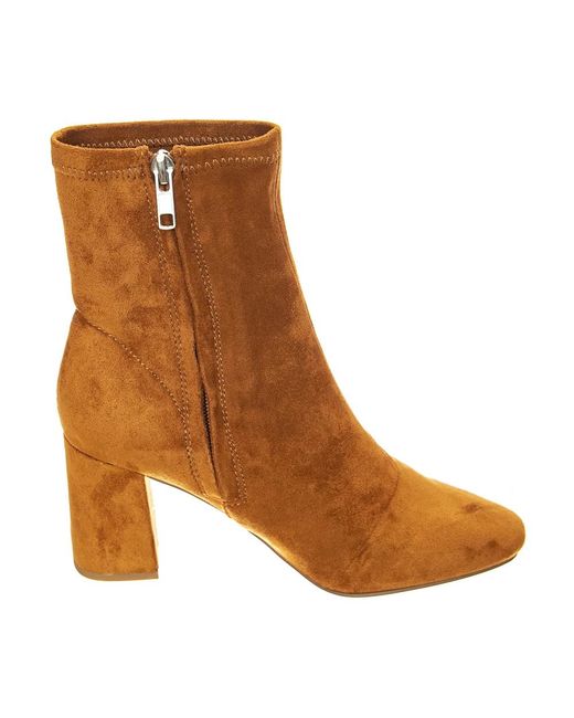 Stivali con tacco di Steve Madden in Brown