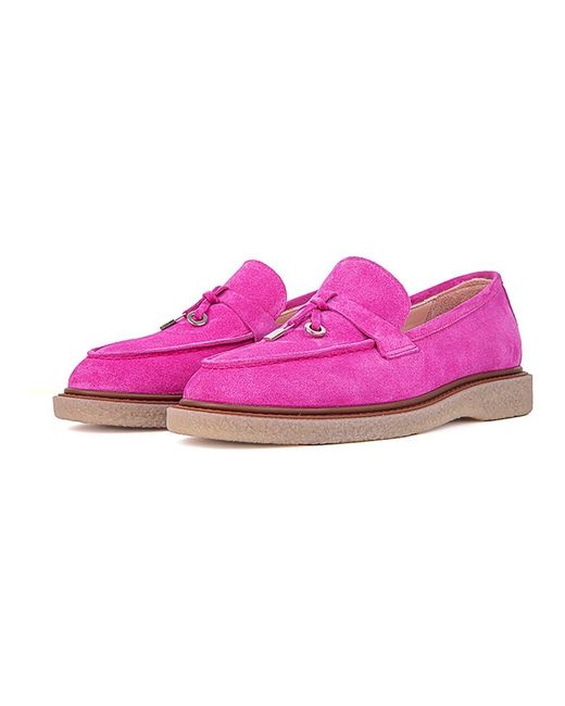 Loafers di CESARE GASPARI in Pink