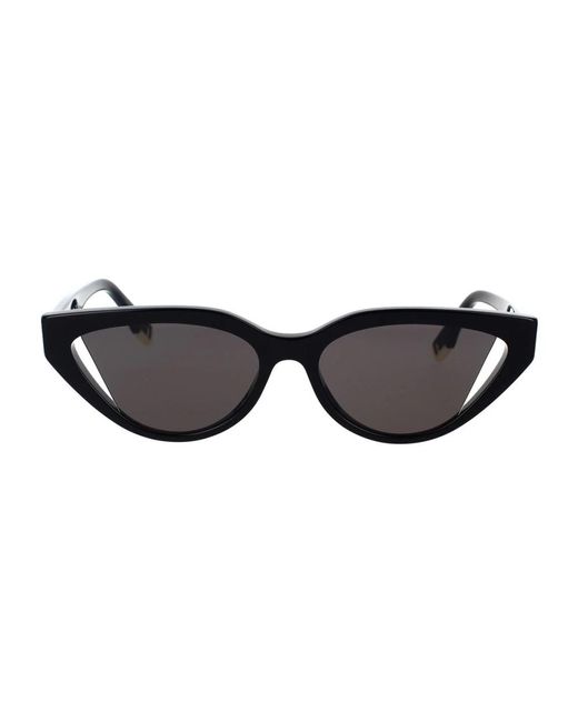 Sunglasses Fendi de color Black