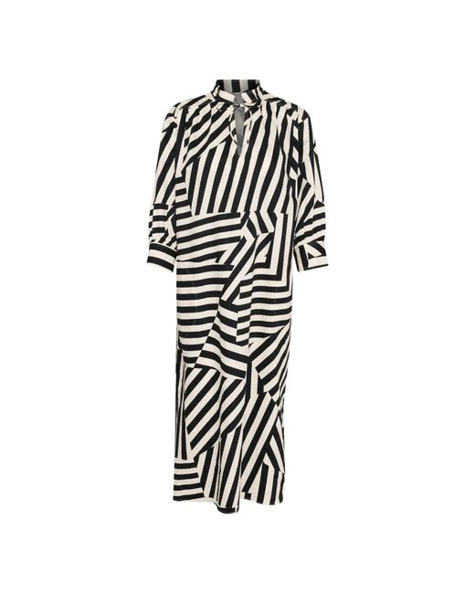 Maxi Dresses Part Two de color Black
