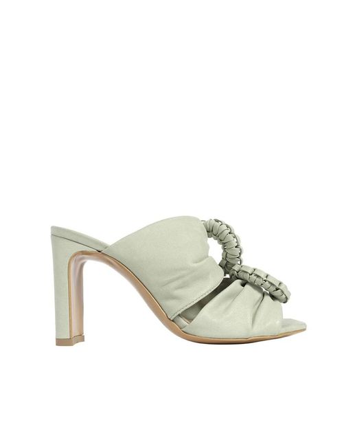 Heeled Mules L37 en coloris Gray