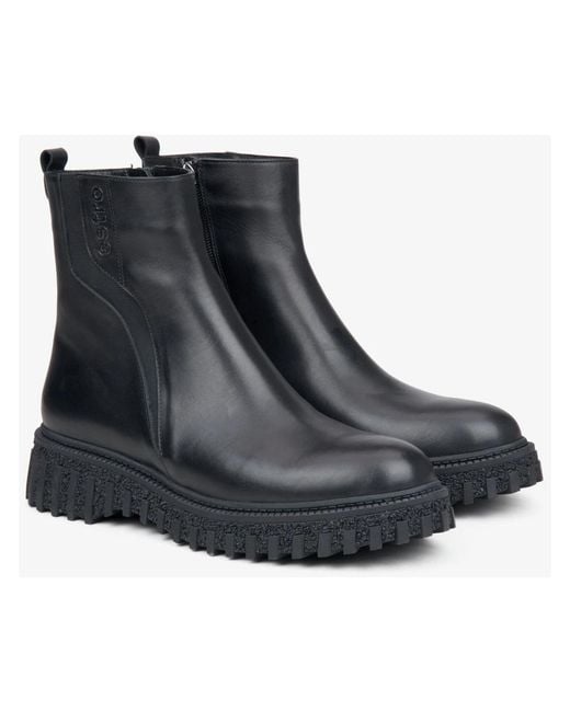 ESTRO Black Ankle Boots