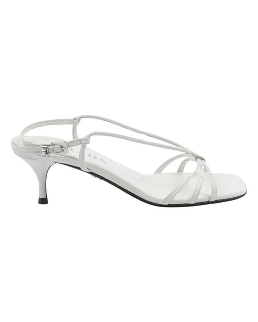 Prada White Flache Ledersandalen