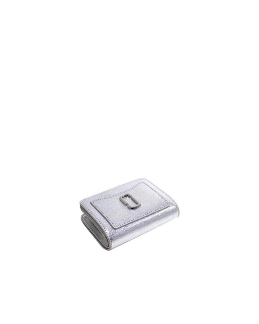 Marc Jacobs Metallic Mini Compact Portemonnee in het Gray