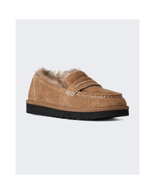 Ugg Ellis Loafer in het Brown