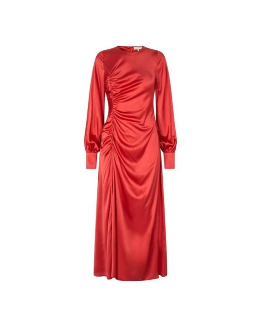 Party Dresses di Dea Kudibal in Red