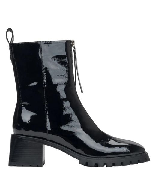 ESTRO Black Heeled Boots