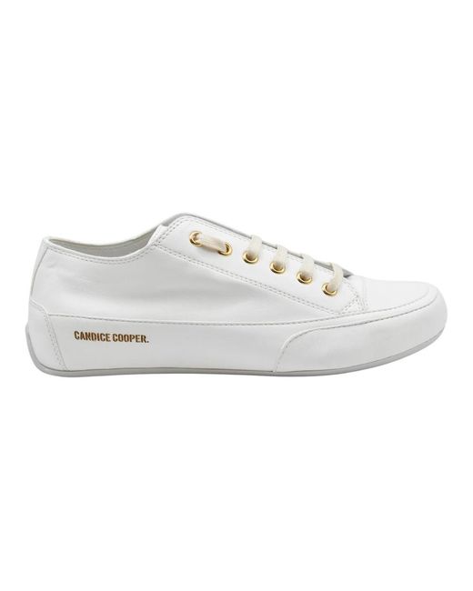 Scarpe piatte color crema di Candice Cooper in White