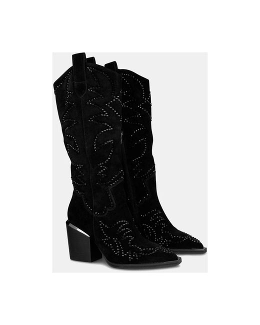 Alma En Pena. Black Cowboy Boots
