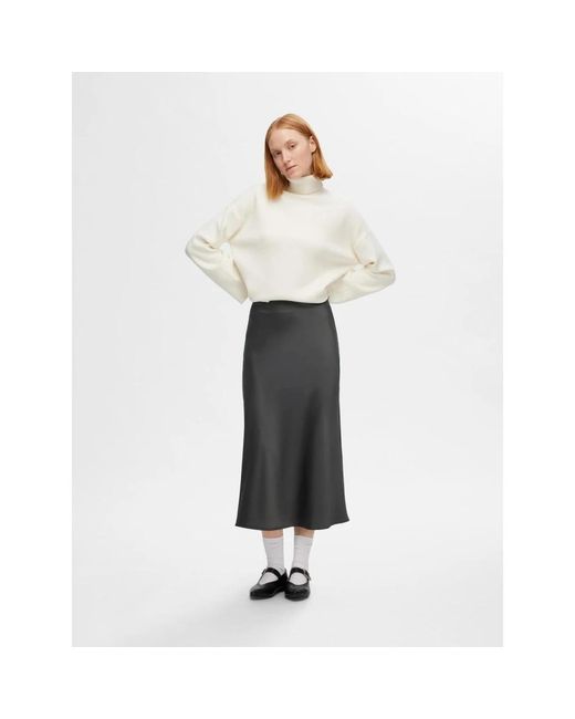 SELECTED Rokken ,Grijs ,Satijn Satijnen Midi Rok in het Black