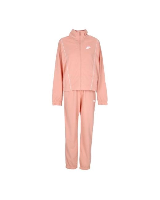 Nike Training Sets in het Pink