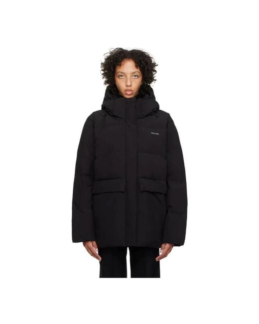 Winter Jackets di Holzweiler in Black