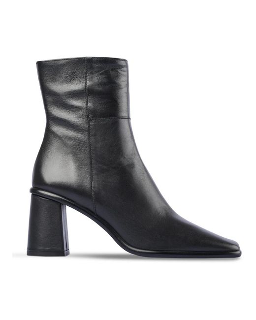 Alohas Black Heeled Boots