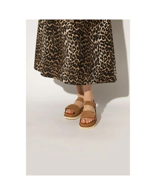 Flat Sandals di Ugg in Brown