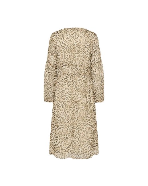 Midi Dresses Soaked In Luxury de color Natural