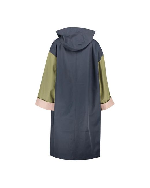 Barbour Blearigg Showerproof Jacket in het Blue