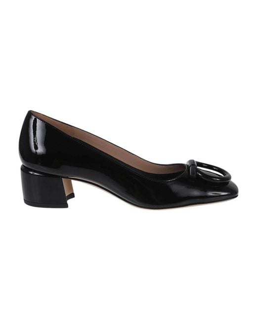 Ferragamo Black Pumps