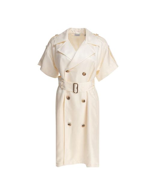 Belted Coats di Burberry in Natural