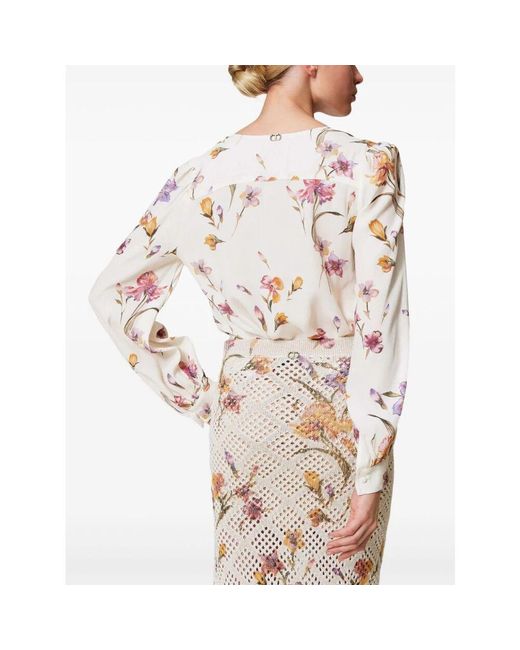 Twinset Natural Weiße v-ausschnitt bluse mit logo