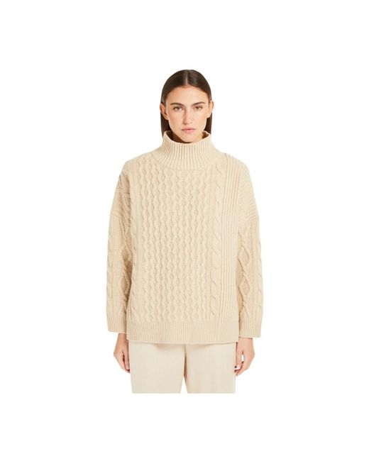 Turtlenecks di Weekend in Natural