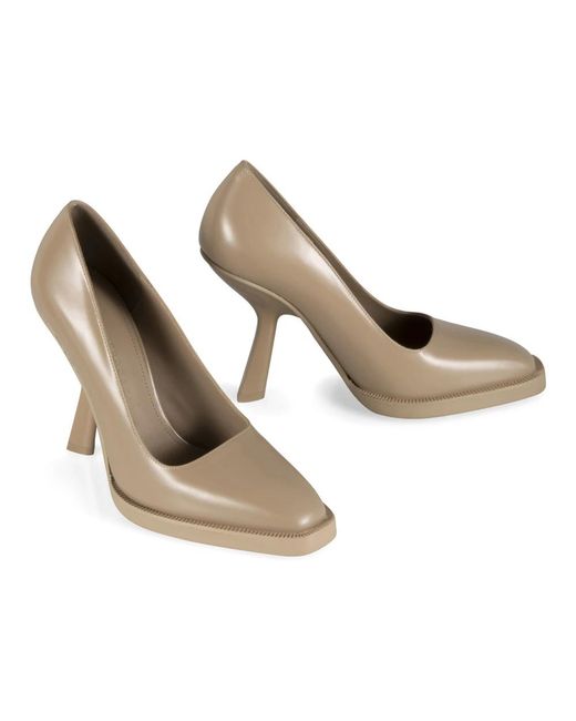 Ferragamo Metallic Pumps
