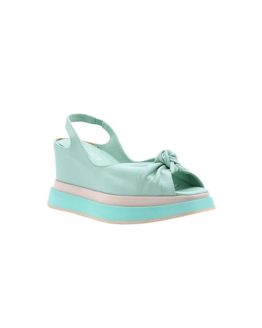 DONNA LEI Green Wedges