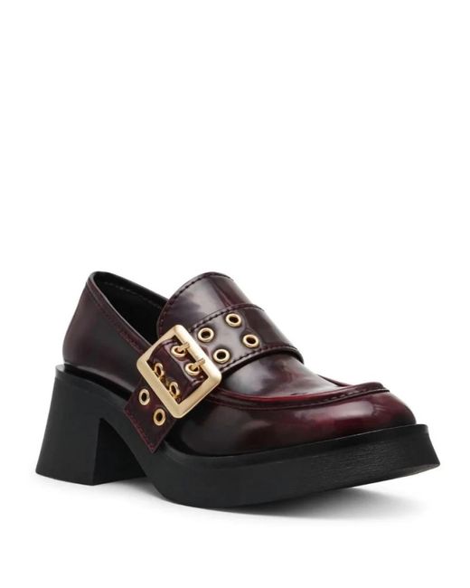 Steve Madden Black Wein Loafers Mit Verstellbarer Goldener Schnalle