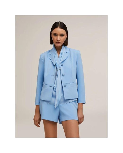 Blazers di mötivi in Blue
