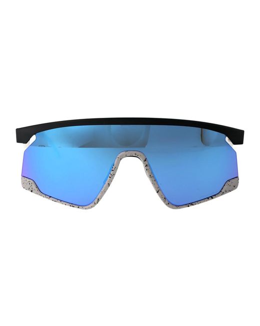 Oakley Blue Stylische sonnenbrille mit bxtr-design