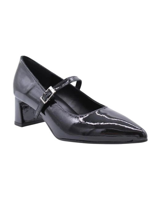 CTWLK Black Pumps