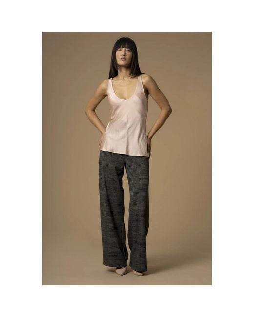 Kocca Sleeveless Tops in het Natural