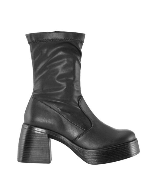 Heeled Boots di JoDis in Black
