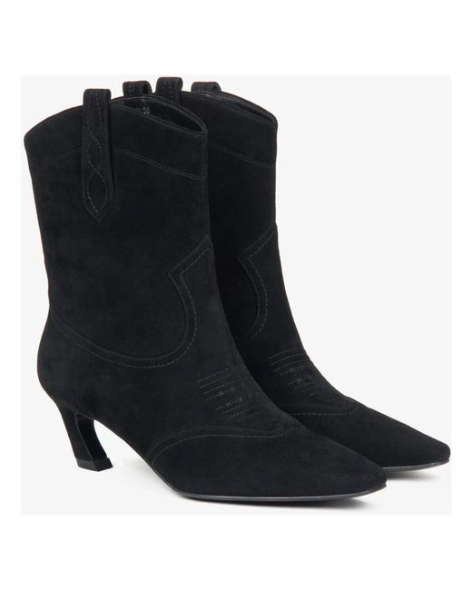 Cowboy Boots di ESTRO in Black