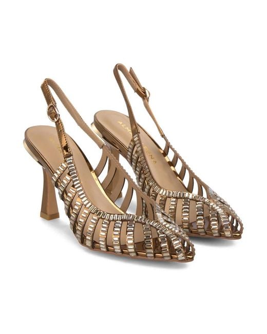 Alma En Pena. Metallic Pumps
