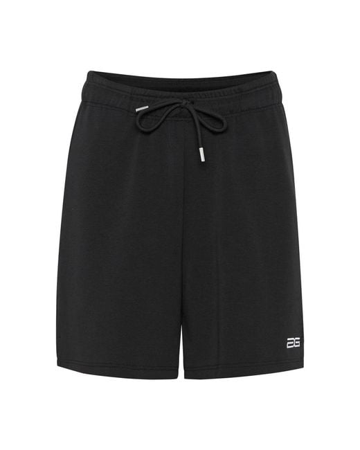 Casual shorts di Gestuz in Black