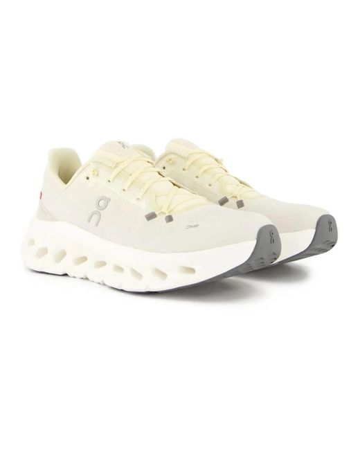 On Shoes White Cloudtilt Sneaker