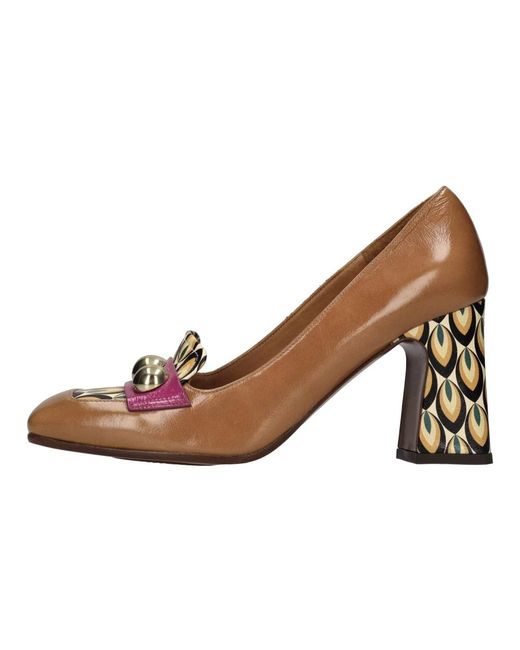 Pumps Chie Mihara en coloris Brown