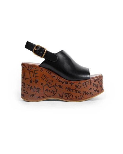 Chloé Brown Wedges