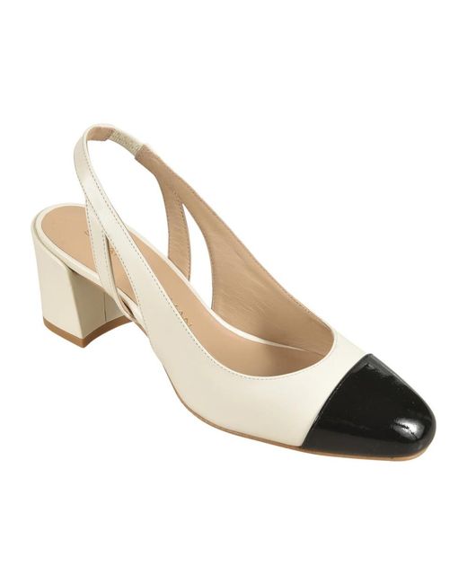 Stuart Weitzman Schoenen ,Wit ,Hoge Hakken in het Metallic