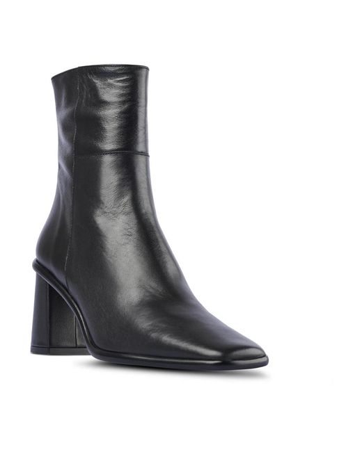 Alohas Black Heeled Boots