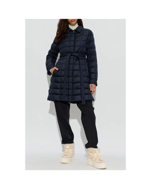 Moncler Gresillon Down Jacket in het Blue