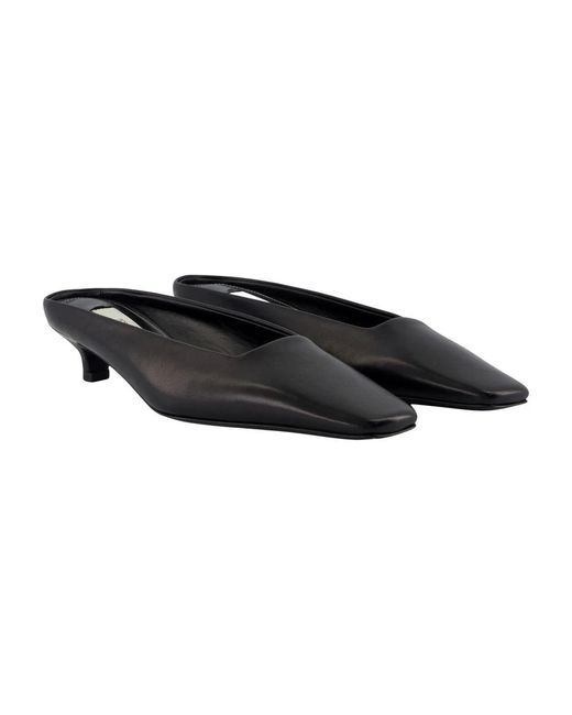 Totême Black Eckige Kitten-Pumps