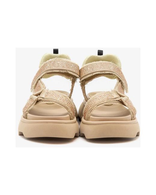 Jeannot Tj522F Satijnen Sandalen Met Rafels in het Natural