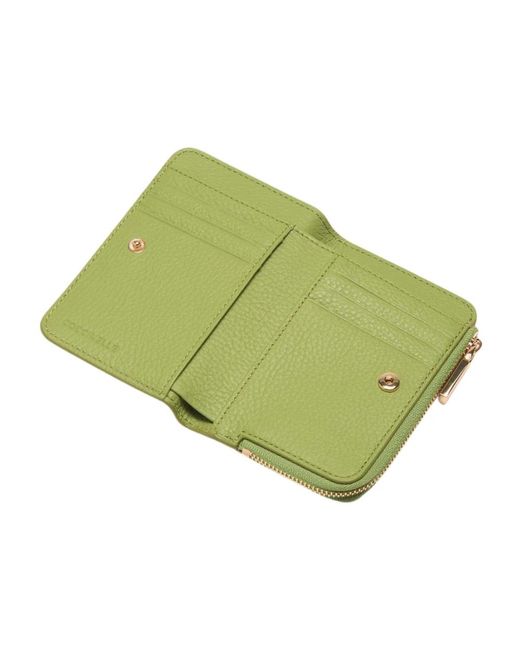 Wallets & Cardholders di Coccinelle in Green