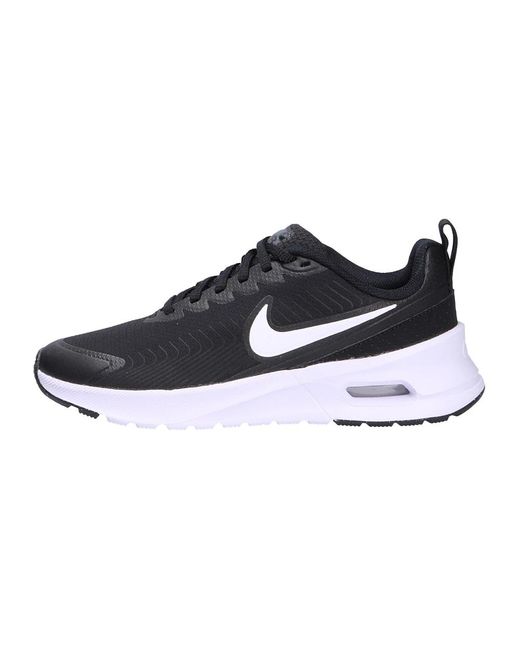 Nike Black Moderner Air Max Nuaxis Sneaker