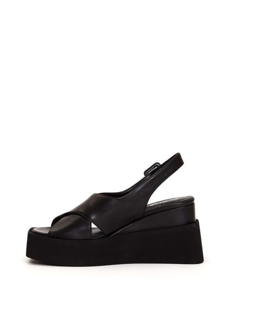 Elena Iachi Wedges in het Black