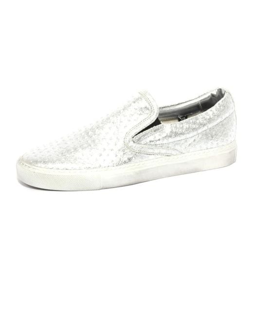 P448 White E6 Slip-On Schuhe